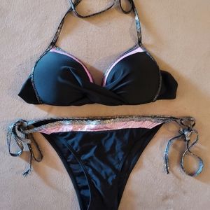 NWOT Bikini - push up- black, pink $ silver